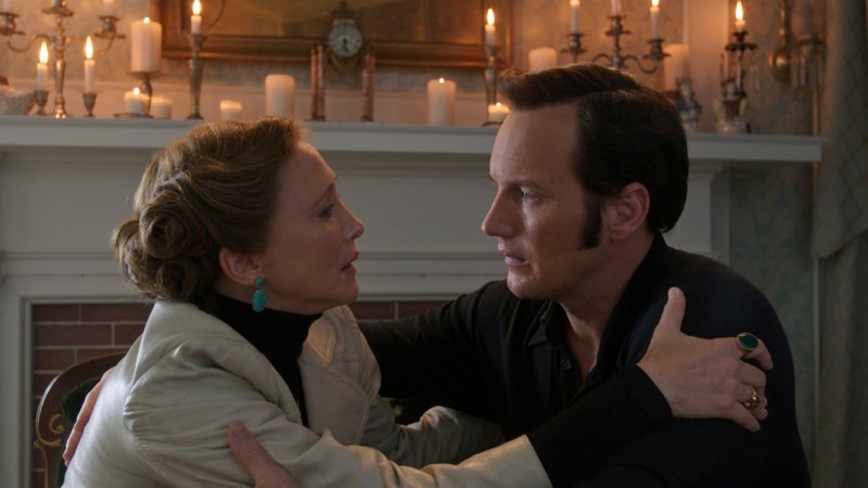 Lorraine and Ed Warren (Vera Farmiga and Patrick Wilson) in the Amityville house.
